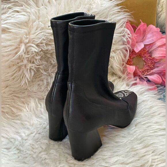 Donald J. Pliner Gian Snake Embossed Boots Stretch 6.5 - Picture 2 of 9